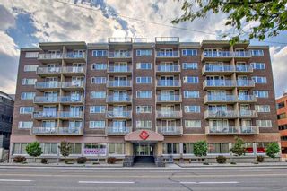 Main Photo: 407 429 14 Street NW in Calgary: Hillhurst Apartment for sale : MLS®# A2106872