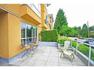 Photo 11: 107 2340 HAWTHORNE Avenue in Port Coquitlam: Central Pt Coquitlam Condo for sale in "BARRINGTON PLACE" : MLS®# V1097959