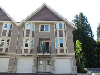 Photo 1: 30 33313 GEORGE FERGUSON Way in Abbotsford: Central Abbotsford Townhouse for sale in "Cedar Lane" : MLS®# R2090765