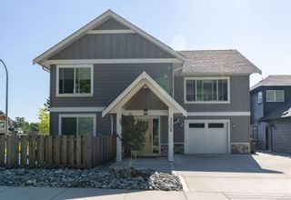 Main Photo: 1308 Fielding Rd in Nanaimo: Na Cedar House for sale : MLS®# 964781