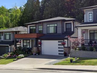 Main Photo: 33962 TOOLEY Place in Mission: Mission BC House for sale : MLS®# R2877789