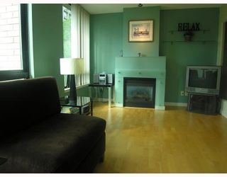Photo 2: 304 1003 BURNABY Street in Vancouver: West End VW Condo for sale (Vancouver West)  : MLS®# V786418