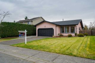 Photo 1: 4858 207A Street in Langley: Langley City House for sale : MLS®# R2552222
