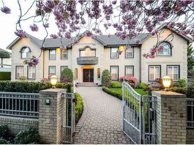 Main Photo: 1536 W 36TH Avenue in Vancouver: Shaughnessy House for sale (Vancouver West)  : MLS®# R2829860