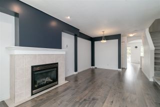 Photo 2: 4 6450 199 Street in Langley: Willoughby Heights Townhouse for sale : MLS®# R2316581