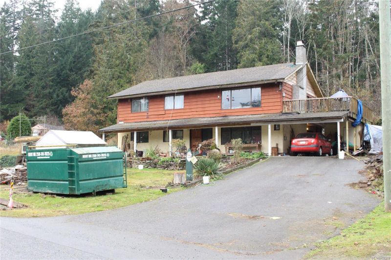 FEATURED LISTING: 1373 Fielding Rd Nanaimo