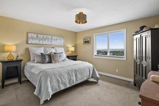 Photo 27: 201 Crestmont Drive SW in Calgary: Crestmont Detached for sale : MLS®# A2053231