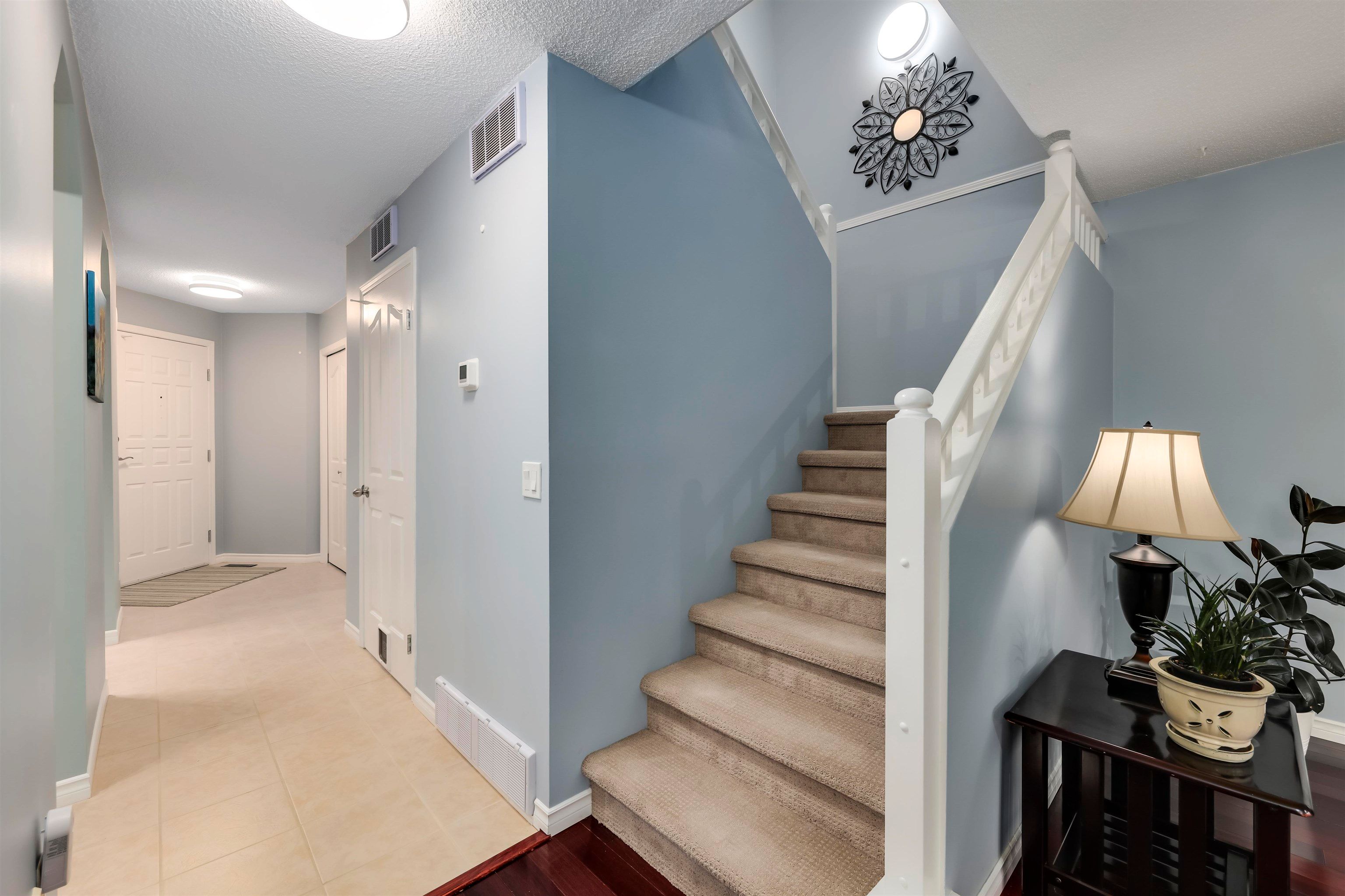 Photo 12: Photos: 30 9045 WALNUT GROVE Drive in Langley: Walnut Grove Townhouse for sale in "BRINDLEWOODS" : MLS®# R2644785