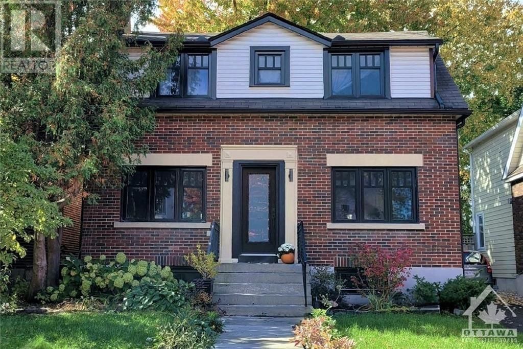 Welcome to 232 Goulburn Ave in Sandy Hill!