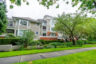 Photo 4: 308 5280 OAKMOUNT Crescent in Burnaby: Oaklands Condo for sale (Burnaby South)  : MLS®# R2706909