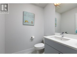 Photo 15: 1140 Goldfinch Place in Kelowna: House for sale : MLS®# 10306164