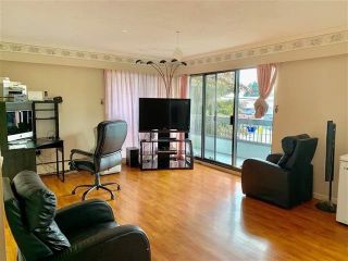 Photo 2: 210 7180 LINDEN Avenue in Burnaby: Highgate Condo for sale in "Linden House" (Burnaby South)  : MLS®# R2473285