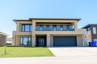 Photo 1: 60 Falcon Drive in Morden: R35 Residential for sale (R35 - South Central Plains)  : MLS®# 202313985