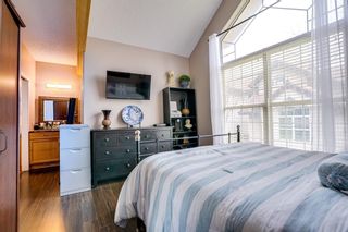 Photo 9: 901 1997 SIROCCO Drive SW in Calgary: Signal Hill Row/Townhouse for sale : MLS®# A1217688