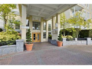 Photo 1: 109 5835 HAMPTON Place in Vancouver: University VW Condo for sale in "ST. JAMES HOUSE" (Vancouver West)  : MLS®# V1122773