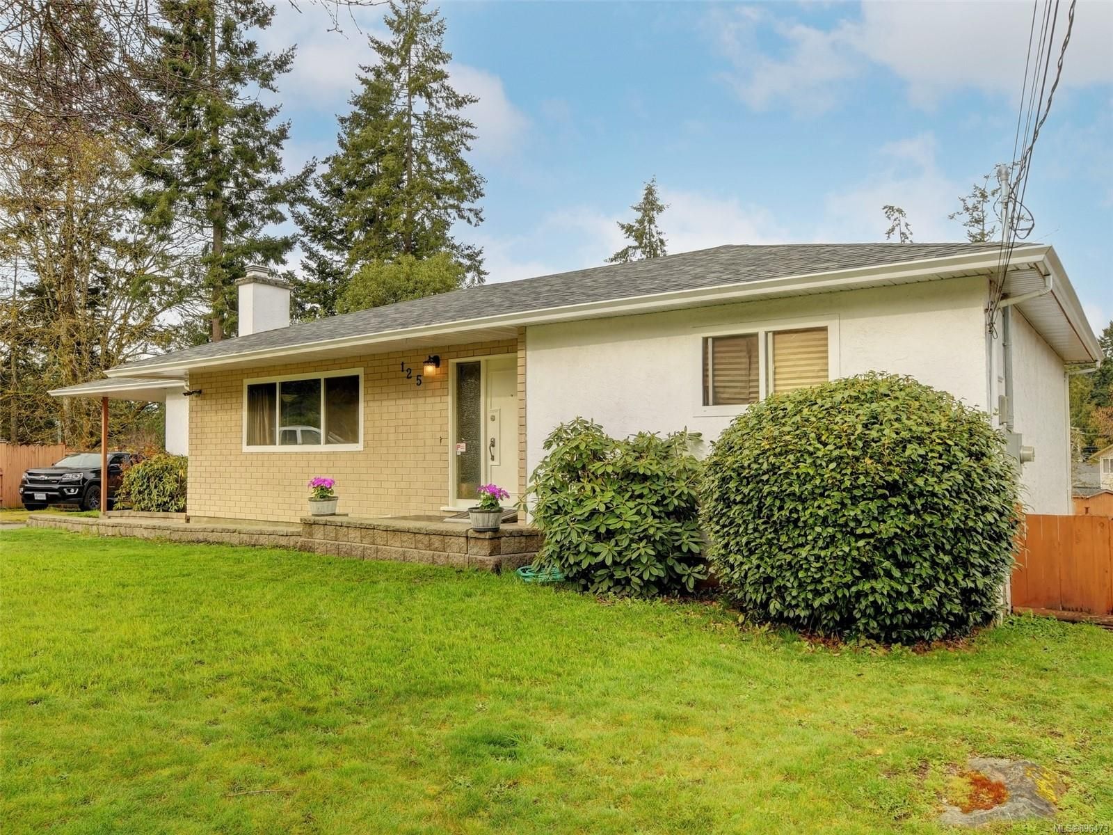 Main Photo: 125 Valiant Pl in Langford: La Thetis Heights House for sale : MLS®# 896473