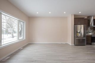 Photo 2: 233 Oakview Avenue in Winnipeg: East Kildonan Residential for sale (3D)  : MLS®# 202216324