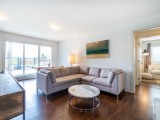 Photo 3: PH1 1777 KINGSWAY Avenue in Vancouver: Victoria VE Condo for sale in "NORTHVIEW LANDING" (Vancouver East)  : MLS®# R2474993