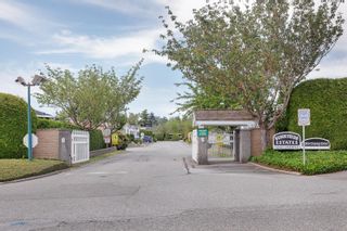 Photo 40: 90 2303 CRANLEY Drive in Surrey: King George Corridor Manufactured Home for sale in "SUNNY SIDE ESTATES" (South Surrey White Rock)  : MLS®# R2704634
