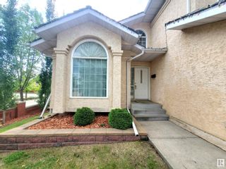 Photo 3: 805 WELLS Wynd in Edmonton: Zone 20 House for sale : MLS®# E4351497