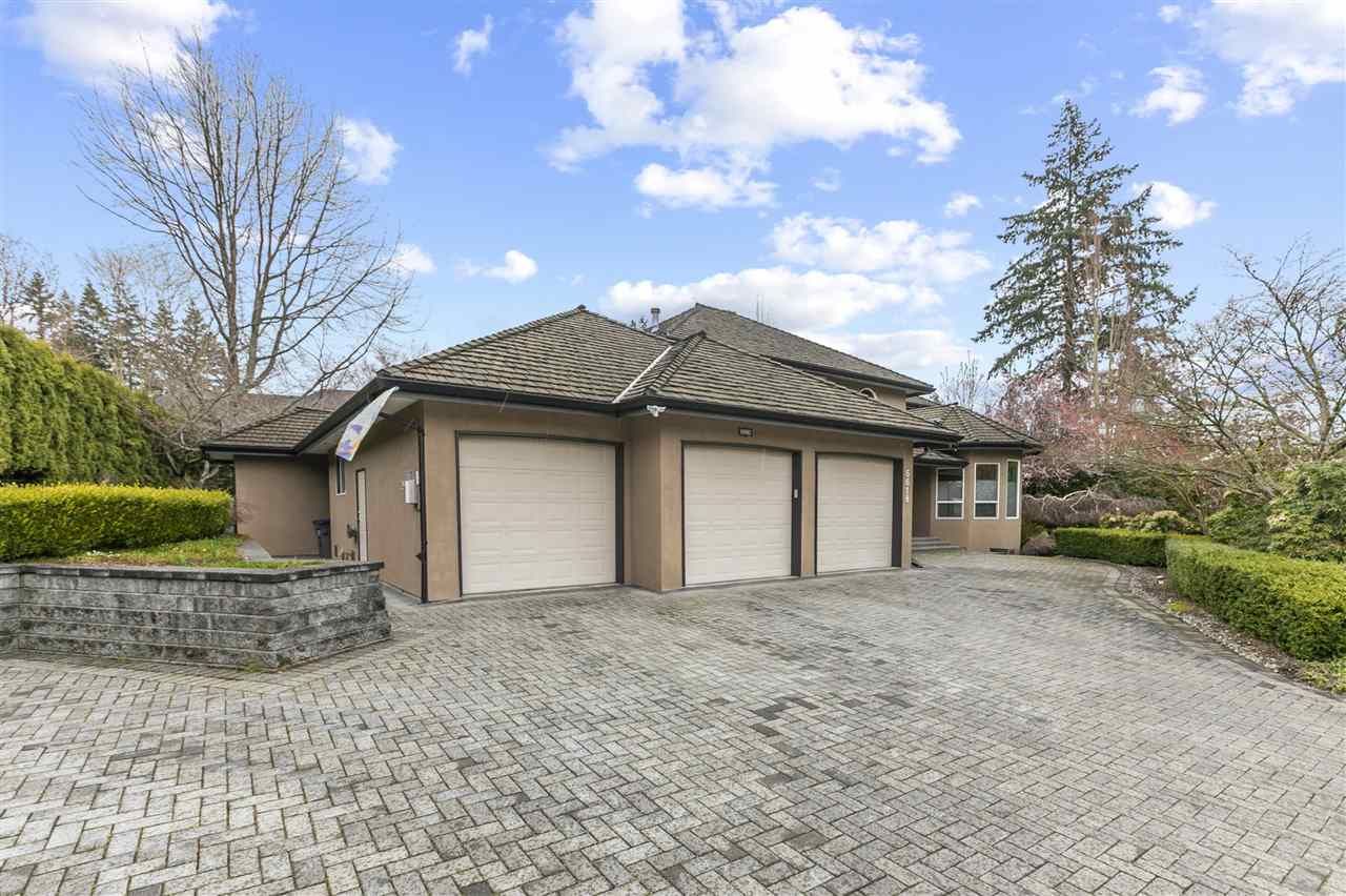 Main Photo: 5618 124A Street in Surrey: Panorama Ridge House for sale : MLS®# R2560890