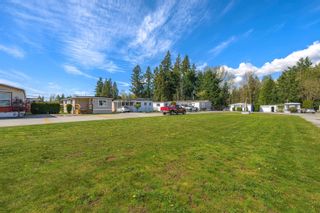 Photo 34: 16 4426 232 Street in Langley: Salmon River Manufactured Home for sale in "WESTFIELD COURTS" : MLS®# R2870040