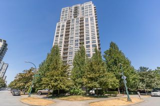 Photo 2: 1801 3663 CROWLEY Drive in Vancouver: Collingwood VE Condo for sale (Vancouver East)  : MLS®# R2883977