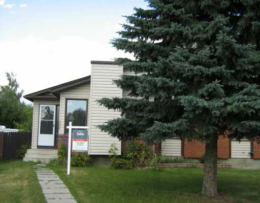 Main Photo:  in CALGARY: Deer Ridge Residential Attached for sale (Calgary)  : MLS®# C3277442