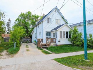 Photo 2: 888 Burrows Avenue in Winnipeg: North End Residential for sale (4B)  : MLS®# 202314006