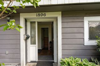 Photo 4: 1896 PATRICIA Avenue in Port Coquitlam: Glenwood PQ 1/2 Duplex for sale : MLS®# R2690259