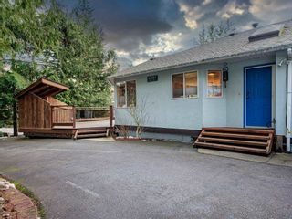 Photo 2: 41821 GOVERNMENT Road in Squamish: Brackendale House for sale : MLS®# R2651951