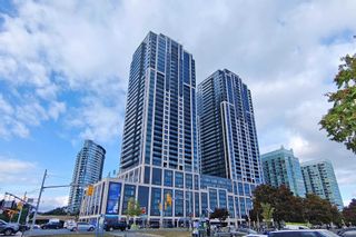Photo 1: 1806 1926 Lakeshore Boulevard in Toronto: South Parkdale Condo for sale (Toronto W01)  : MLS®# W5939473