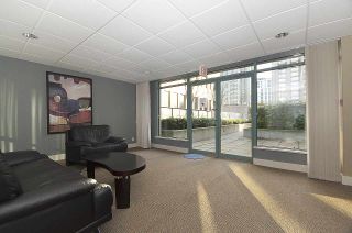 Photo 17: 402 1238 BURRARD Street in Vancouver: Downtown VW Condo for sale in "ALTADENA" (Vancouver West)  : MLS®# R2423214