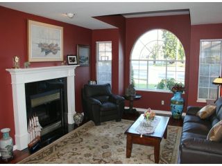 Photo 2: 4595 217A ST in Langley: Murrayville House for sale in "MURRAYVILLE" : MLS®# F1326776