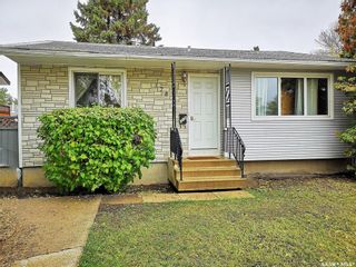 Main Photo: 378 Lloyd Crescent in Saskatoon: Pacific Heights Residential for sale : MLS®# SK969692