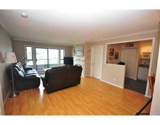 Photo 4: # 404 223 MOUNTAIN HY in North Vancouver: Lynnmour Condo for sale : MLS®# V899286