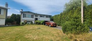 Photo 1: 9147 ARMITAGE Street in Chilliwack: Chilliwack Proper East House for sale : MLS®# R2714657