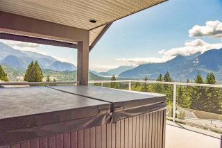 Photo 18: 1007 TOBERMORY Way in Squamish: Garibaldi Highlands House for sale : MLS®# R2454596