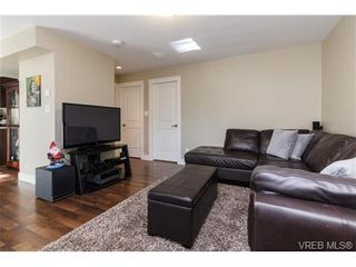Photo 19: 947 Bray Ave in VICTORIA: La Langford Proper House for sale (Langford)  : MLS®# 690628