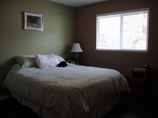 Photo 10: 2459 WHATCOM Road in Abbotsford: Abbotsford East House for sale : MLS®# F1408243