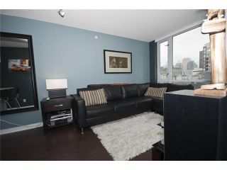 Photo 13: 905 1082 SEYMOUR Street in Vancouver: Downtown VW Condo for sale in "FREESIA" (Vancouver West)  : MLS®# V1129225