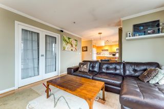 Photo 4: 303 2490 W 2ND Avenue in Vancouver: Kitsilano Condo for sale in "Trinity Place" (Vancouver West)  : MLS®# R2650677