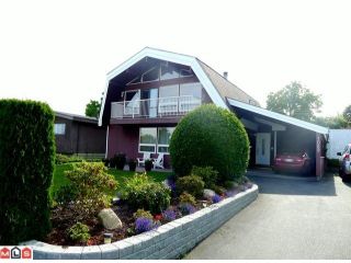 Photo 1: 1089 Ewson St in White Rock: Home for sale