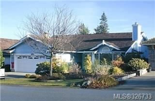 Main Photo: 674 Pine Ridge Dr in COBBLE HILL: ML Cobble Hill House for sale (Malahat & Area)  : MLS®# 326733