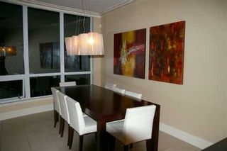 Photo 3: 303 1328 MARINASIDE CR in Vancouver: False Creek North Condo for sale in "CONCORD" (Vancouver West)  : MLS®# V588979