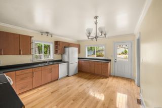 Photo 3: 1258 Woodway Rd in Esquimalt: Es Rockheights House for sale : MLS®# 889550