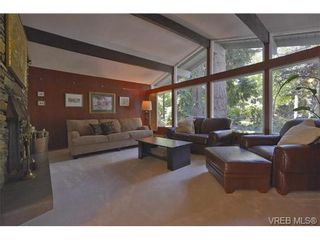 Photo 5: 760 Piedmont Dr in VICTORIA: SE Cordova Bay House for sale (Saanich East)  : MLS®# 676394