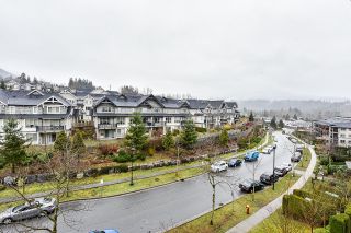 Photo 23: 519 3132 DAYANEE SPRINGS Boulevard in Coquitlam: Westwood Plateau Condo for sale in "Ledgeview" : MLS®# R2726422