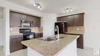 Photo 9: 3111 WHITELAW Drive in Edmonton: Zone 56 House Half Duplex for sale : MLS®# E4376578