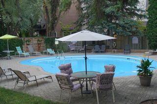 Photo 4: 9 606 Kenaston Boulevard in Winnipeg: River Heights Condominium for sale (1D)  : MLS®# 202320642